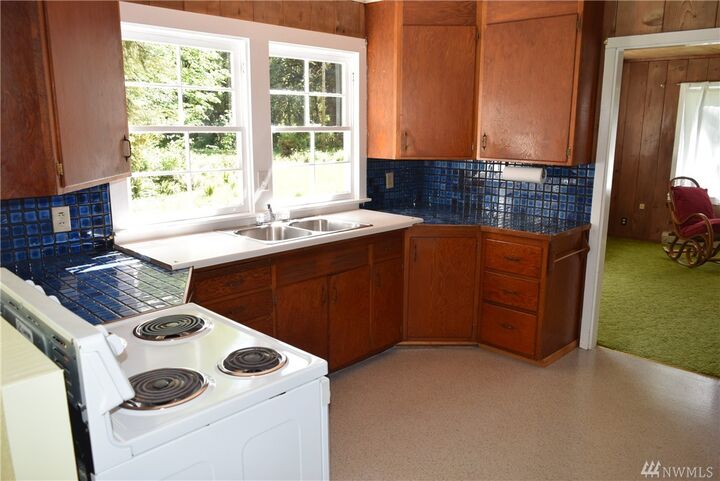 Property Photo: 998 North Shore Rd WA 98526