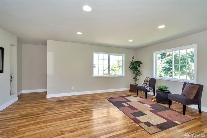 Property Photo: 1116 E 56th St WA 98404