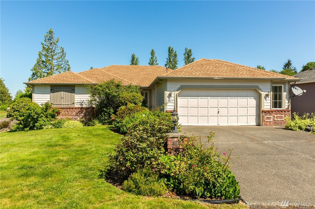 Property Photo: 7517 Inverness Dr WA 98223