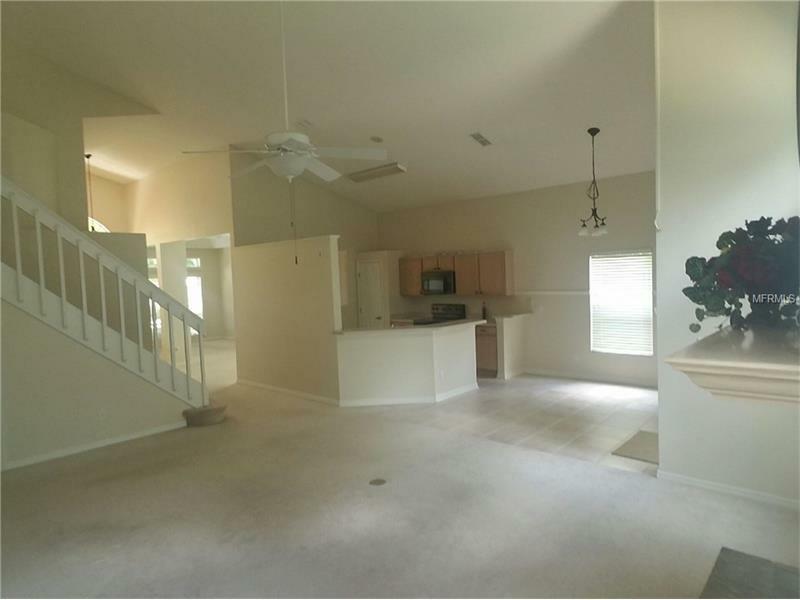 Property Photo:  809 N Lake Claire Circle  FL 32765 