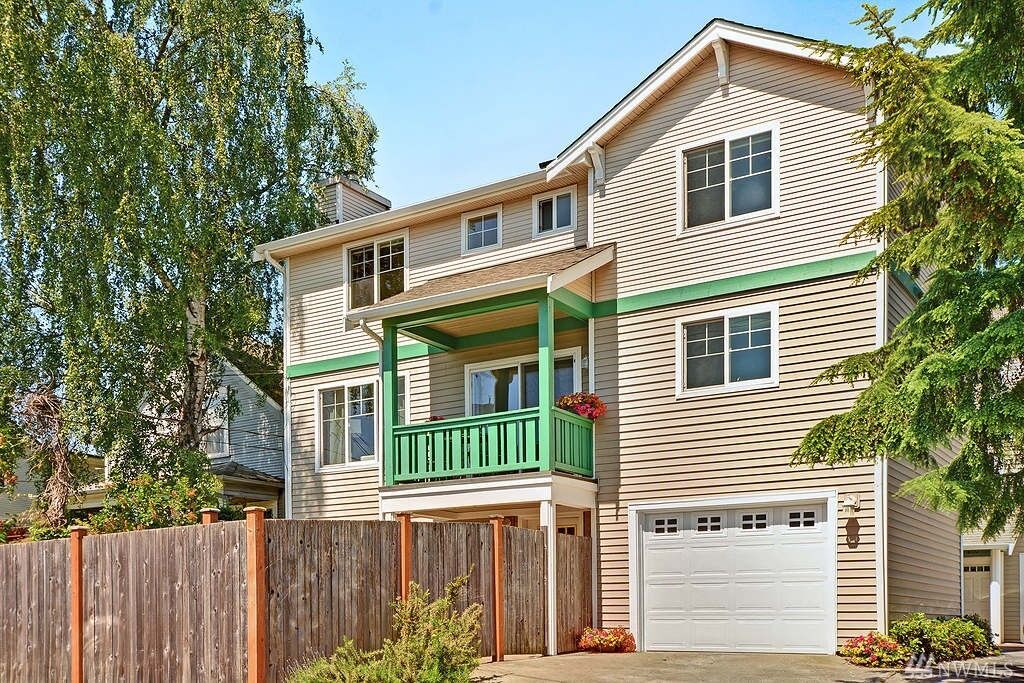 Property Photo: 814 NW 50th St WA 98107