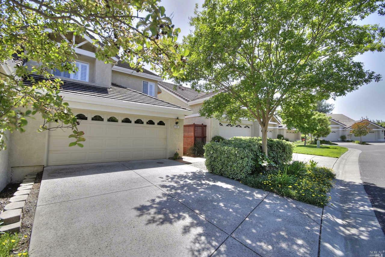 Property Photo: 3225 Corte Granada CA 94534