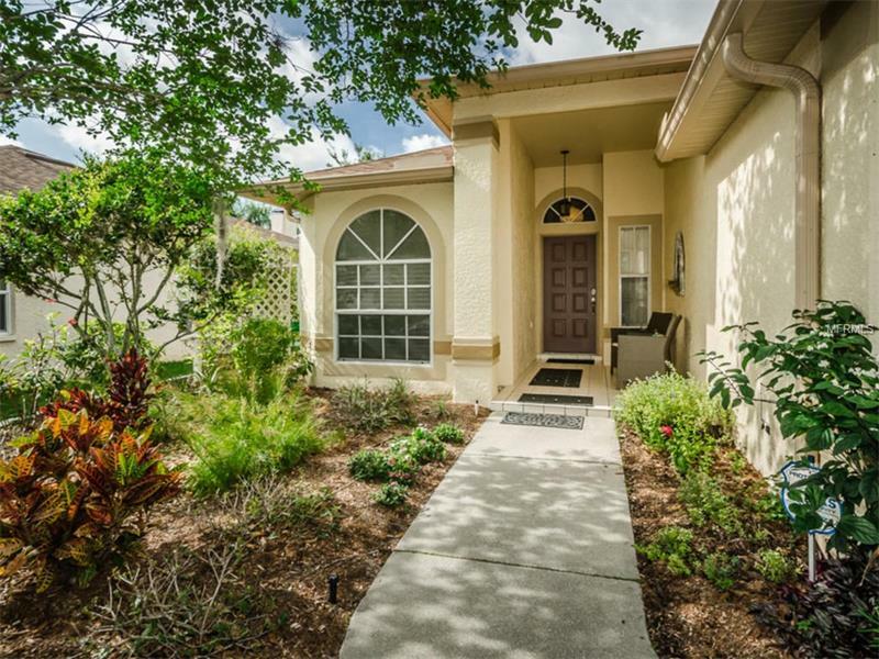 Property Photo:  4878 Edgewater Lane  FL 34677 