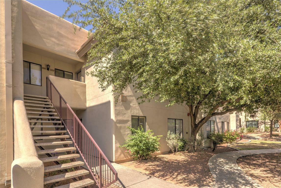 Property Photo:  750 E Northern Avenue 2036  AZ 85020 