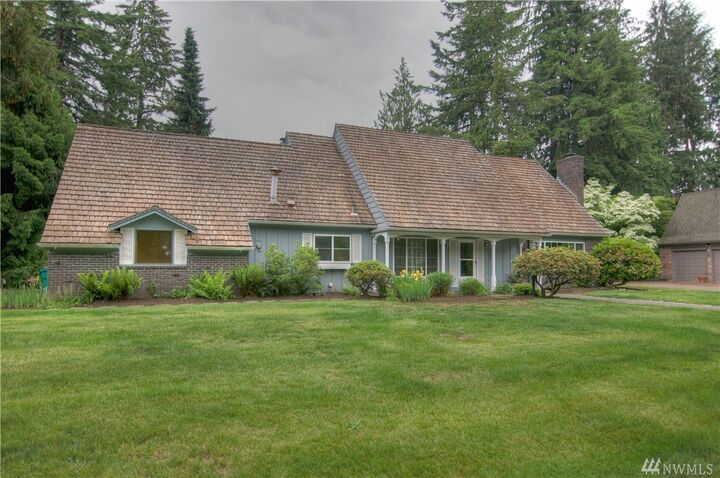 Property Photo: 2405 Vista Ave SE WA 98501