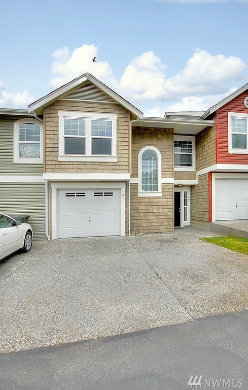 Property Photo:  1010 108th St Ct E 100  WA 98445 