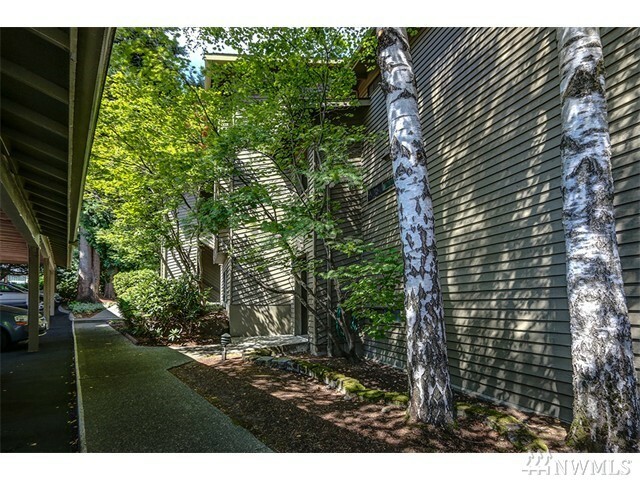 Property Photo:  130 SW 116th F-32  WA 98146 