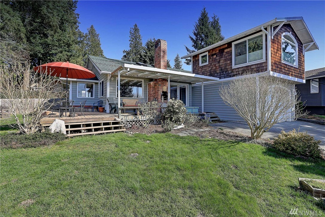 Property Photo:  17327 Schuhs Lane  WA 98292 