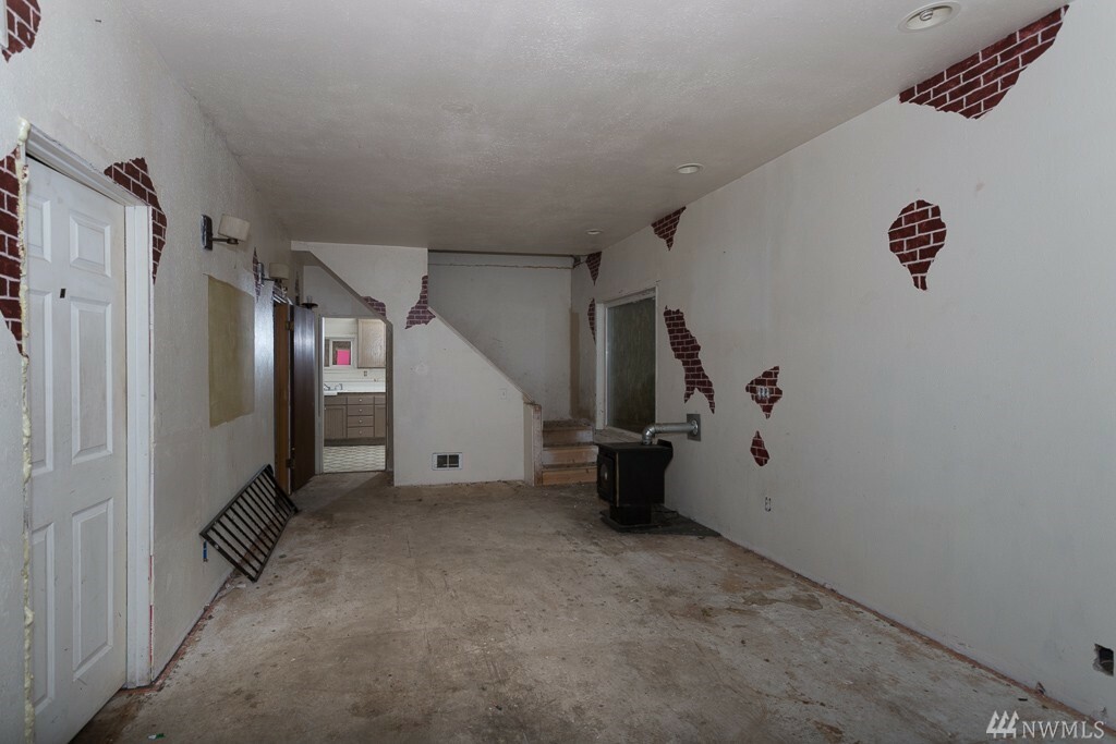 Property Photo: 2516 Lombard Ave WA 98201