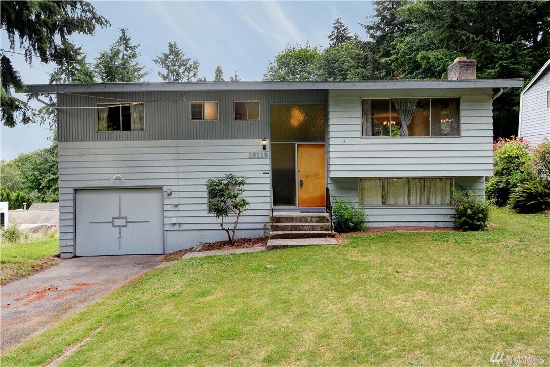Property Photo:  16112 74th Ave NE  WA 98028 