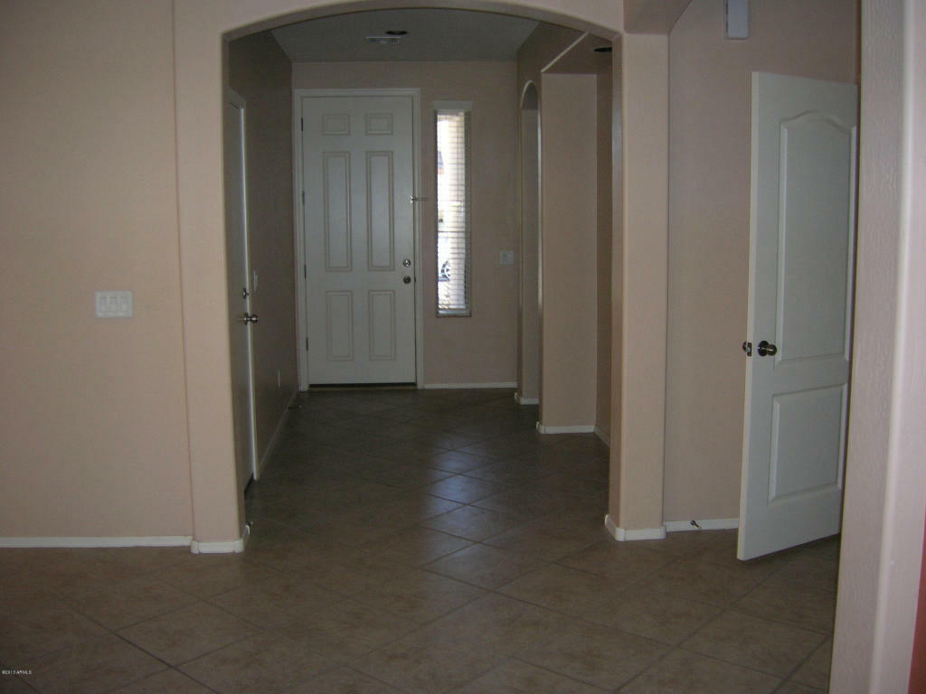 Property Photo:  2694 E Remington Place  AZ 85286 