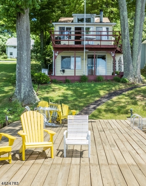 Property Photo: 19 Windemere Ave, Unit 1 NJ 07856