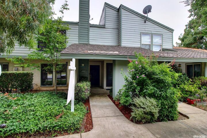 407 Safflower Place  West Sacramento CA 95691 photo