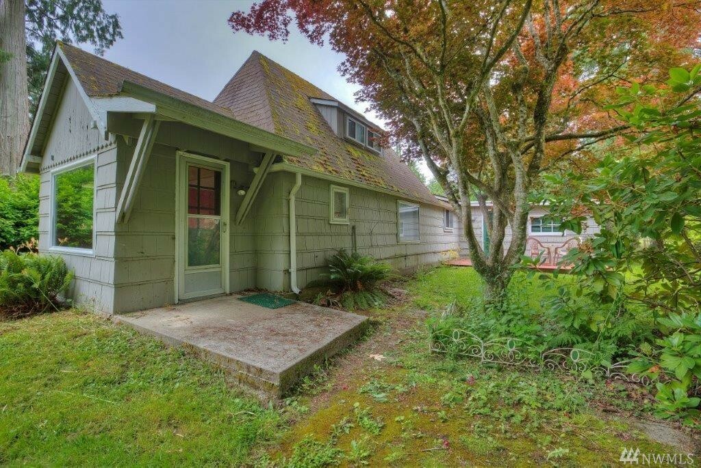 Property Photo:  22620 Dorre Don Ct SE  WA 98038 