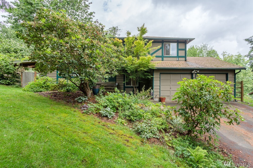 Property Photo: 11919 12th St SE WA 98258