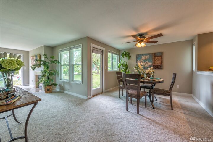 Property Photo: 7050 155 Place NE 7050 WA 98052