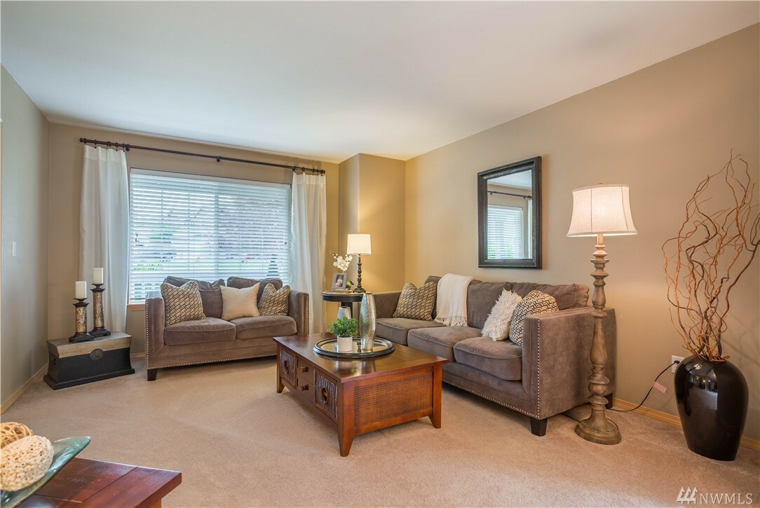 Property Photo: 7517 34 Place NE WA 98270