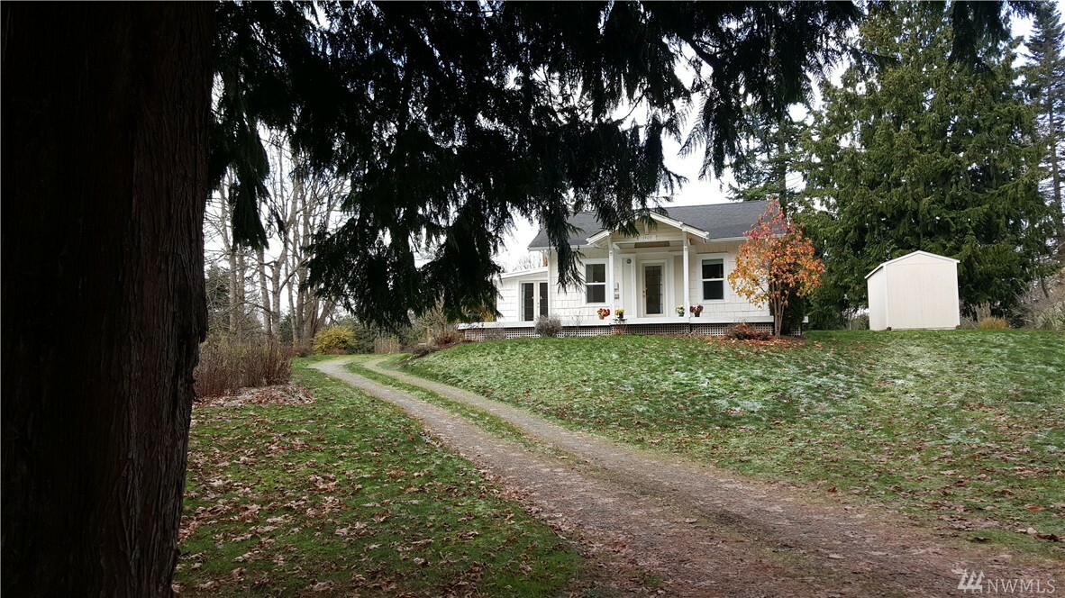 Property Photo:  1409 Dallman Rd  WA 98282 