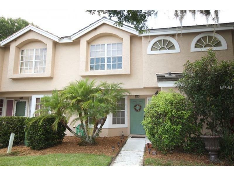 Property Photo:  1526 Woodsglen Drive  FL 32708 