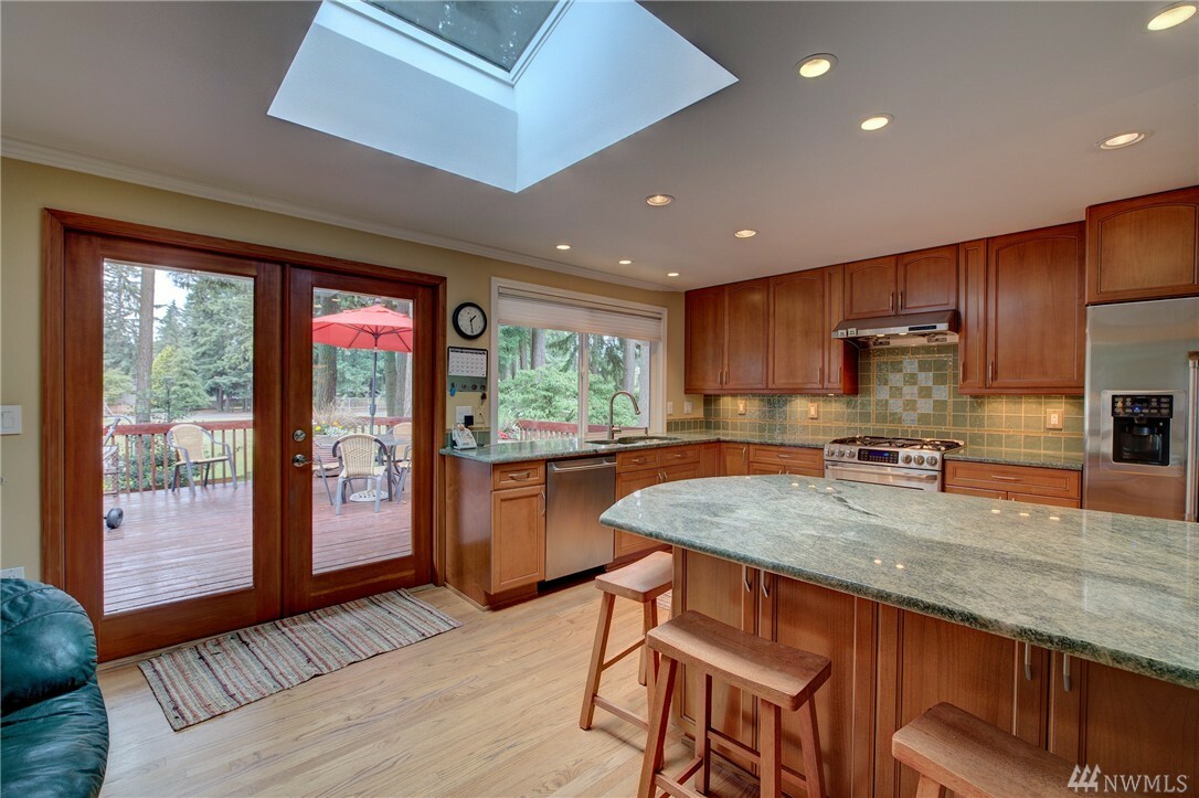 Property Photo: 14115 121st Ave NE WA 98034
