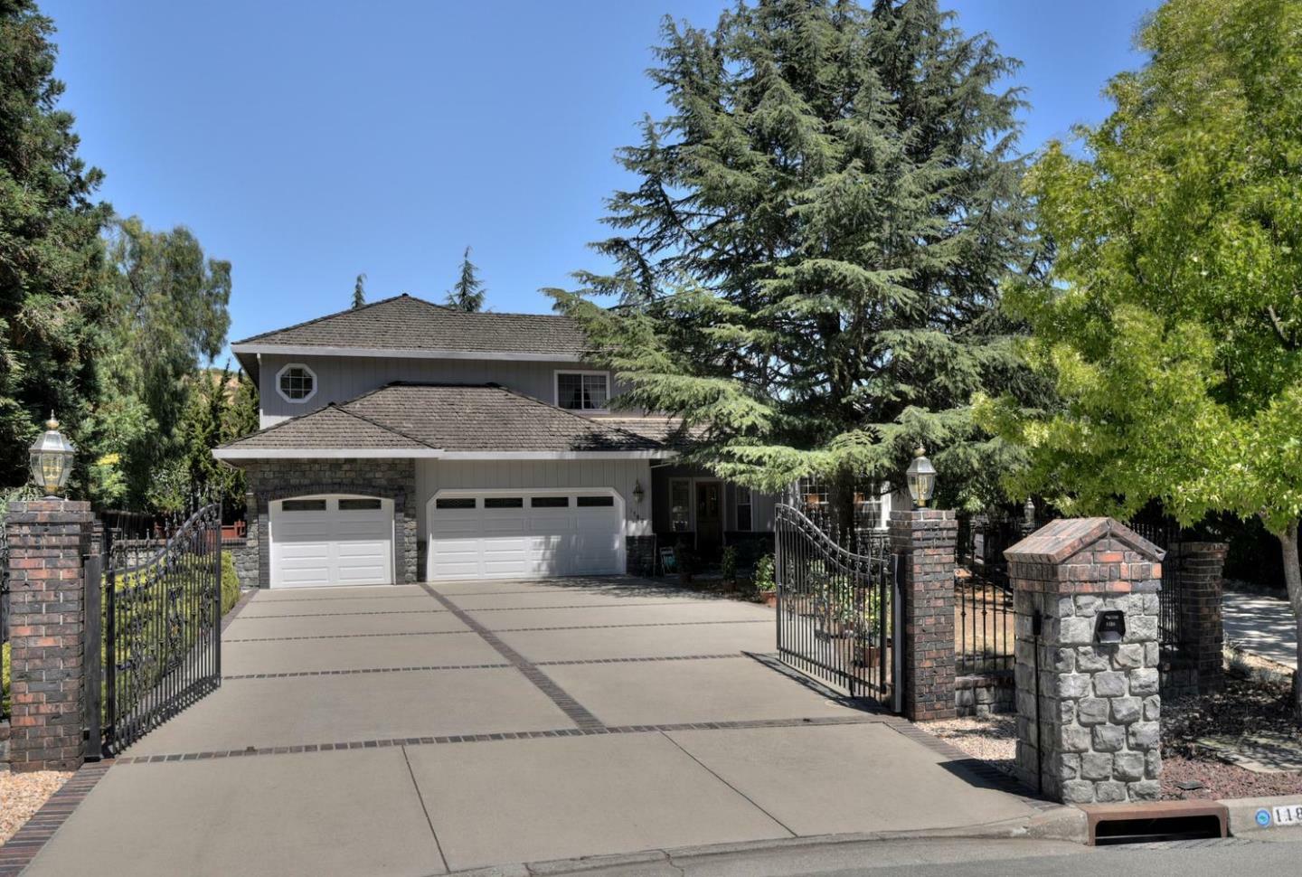 1185 Castle Lake Circle  Morgan Hill CA 95037 photo