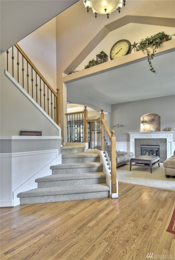 Property Photo: 13826 12th Dr SE WA 98012