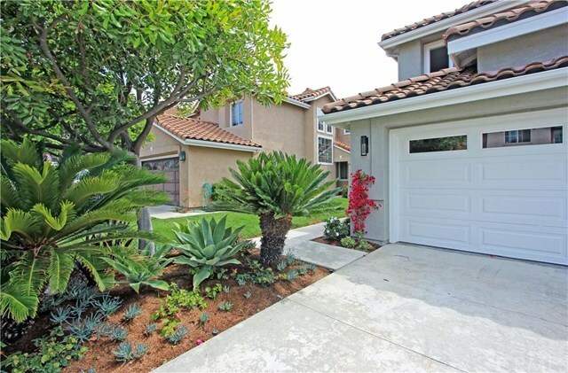Property Photo: 30 Regina CA 92629