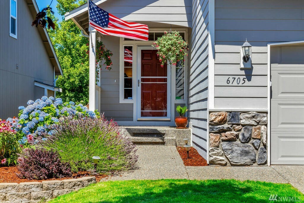 Property Photo: 6705 135th St E WA 98373