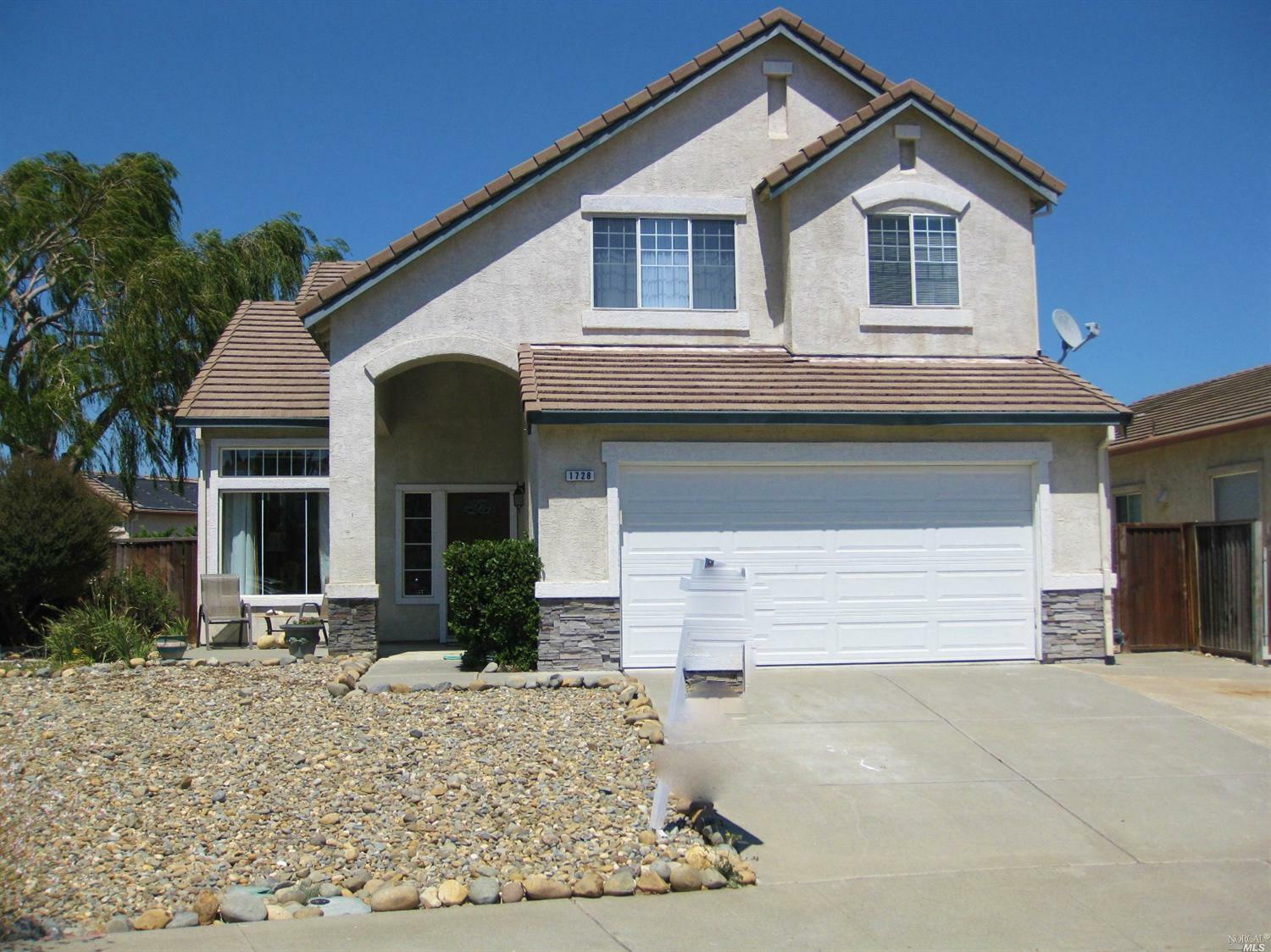 Property Photo: 1728 Ashtree Court CA 94534