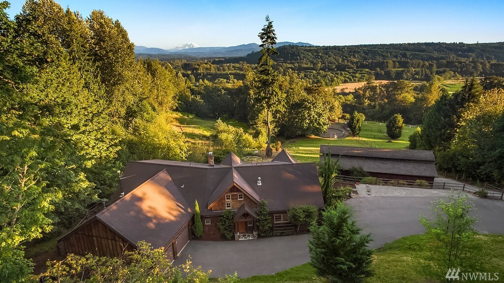 Property Photo: 9540 Carnation Duvall Rd NE WA 98014