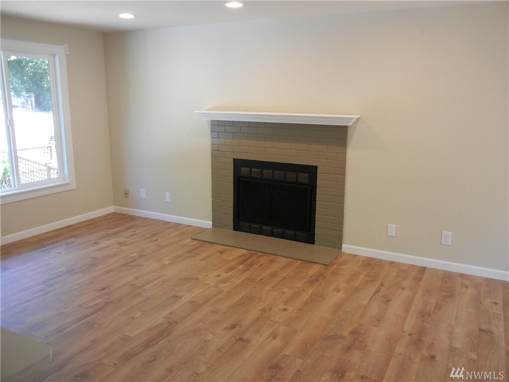 Property Photo: 4133 23rd Ave SW WA 98106