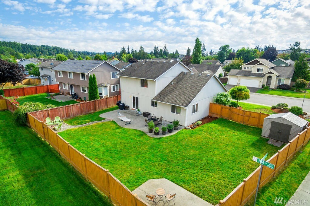 Property Photo: 10900 184th Ave E WA 98391