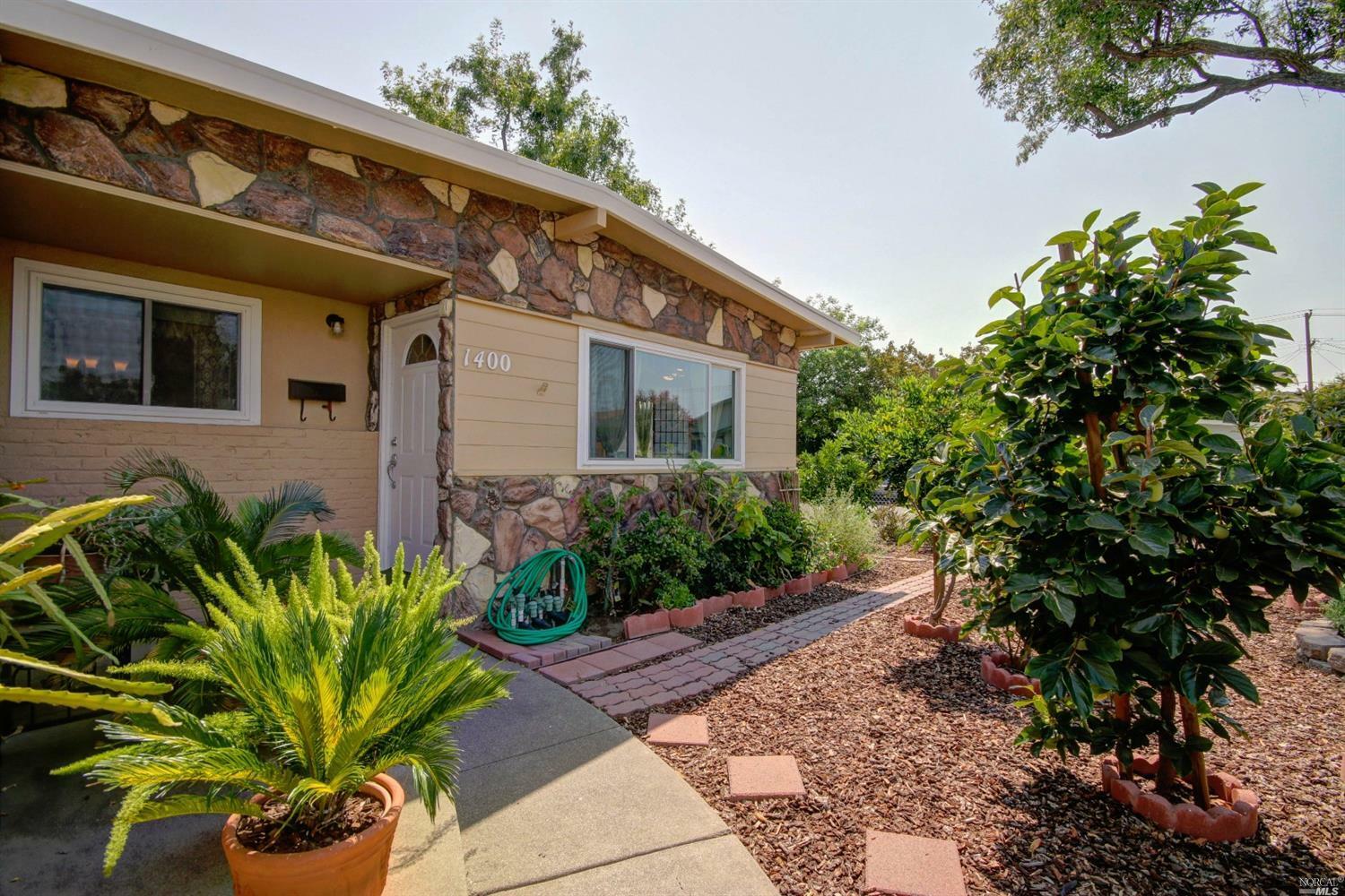 Property Photo:  1400 Coolidge Street  CA 94533 
