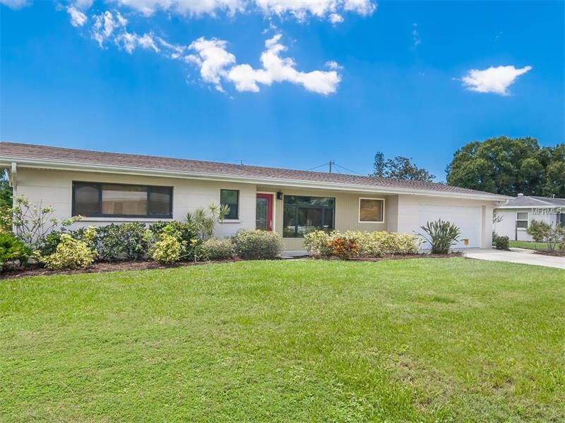Property Photo:  2700 Sunnyside Street  FL 34239 