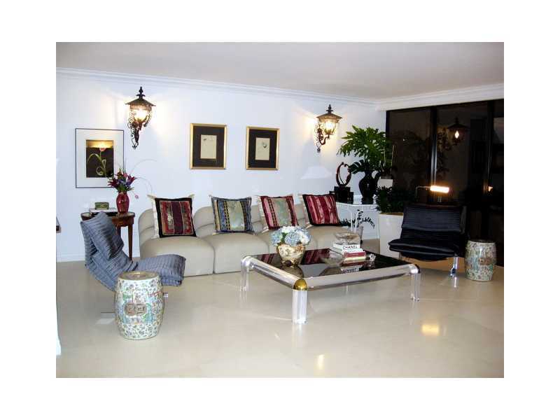 Property Photo:  11111 Biscayne Bl 254  FL 33181 