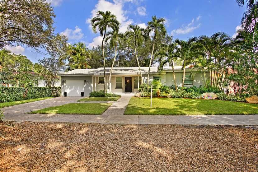 Property Photo:  421 Sansovino Av  FL 33146 