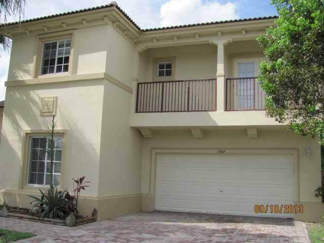 Property Photo: 1660 SW 155 Ct FL 33185