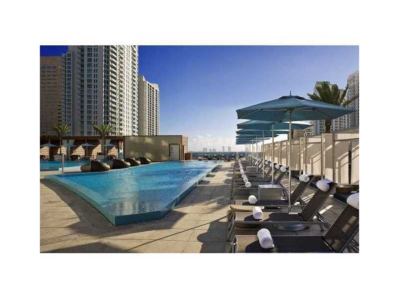 Property Photo: 200 Biscayne 3411 FL 33131