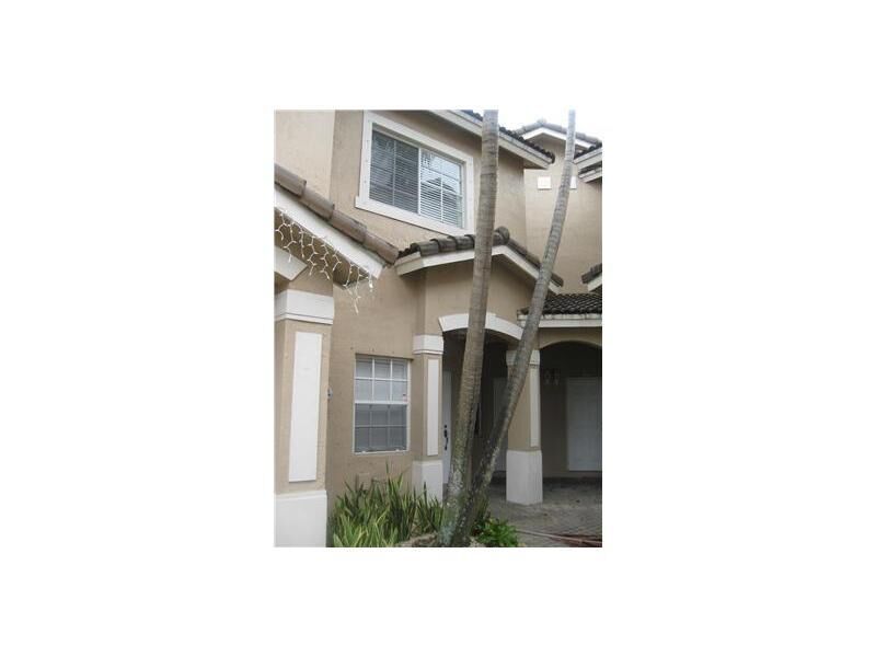 Property Photo:  