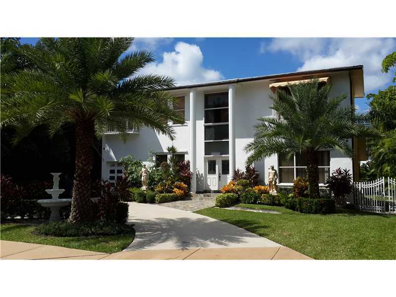 Property Photo:  220 Ocean Bl  FL 33160 