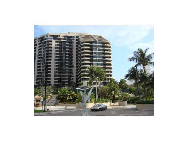 Property Photo: 520 Brickell Key Dr A1100 FL 33131