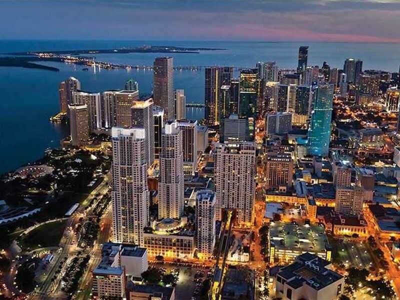 Property Photo:  244 Biscayne Bl 1708  FL 33132 
