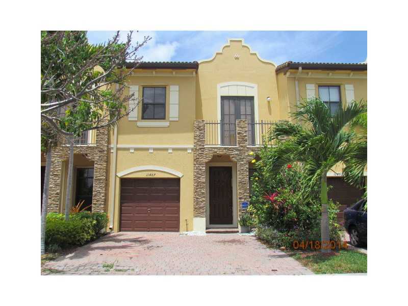 Property Photo: 11467 SW 238 St 11467 FL 33032