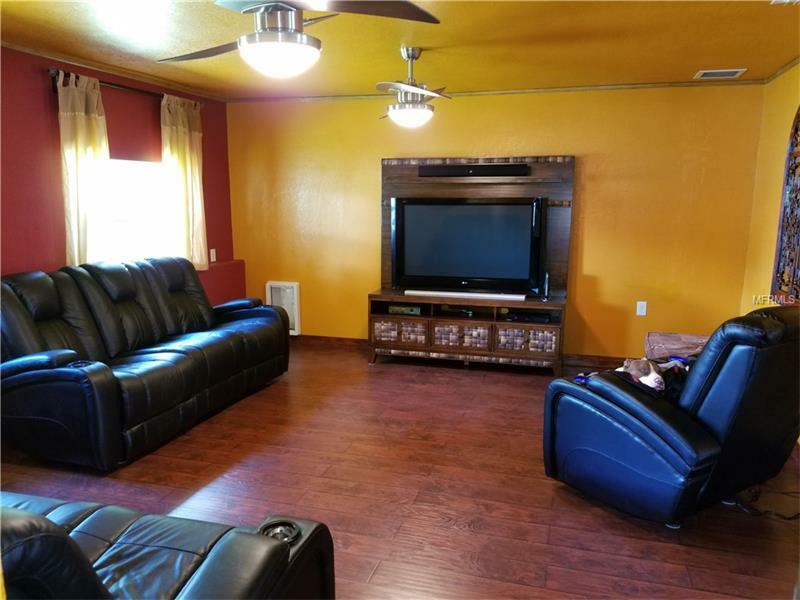 Property Photo: 1818 Driftwood Circle S FL 34677