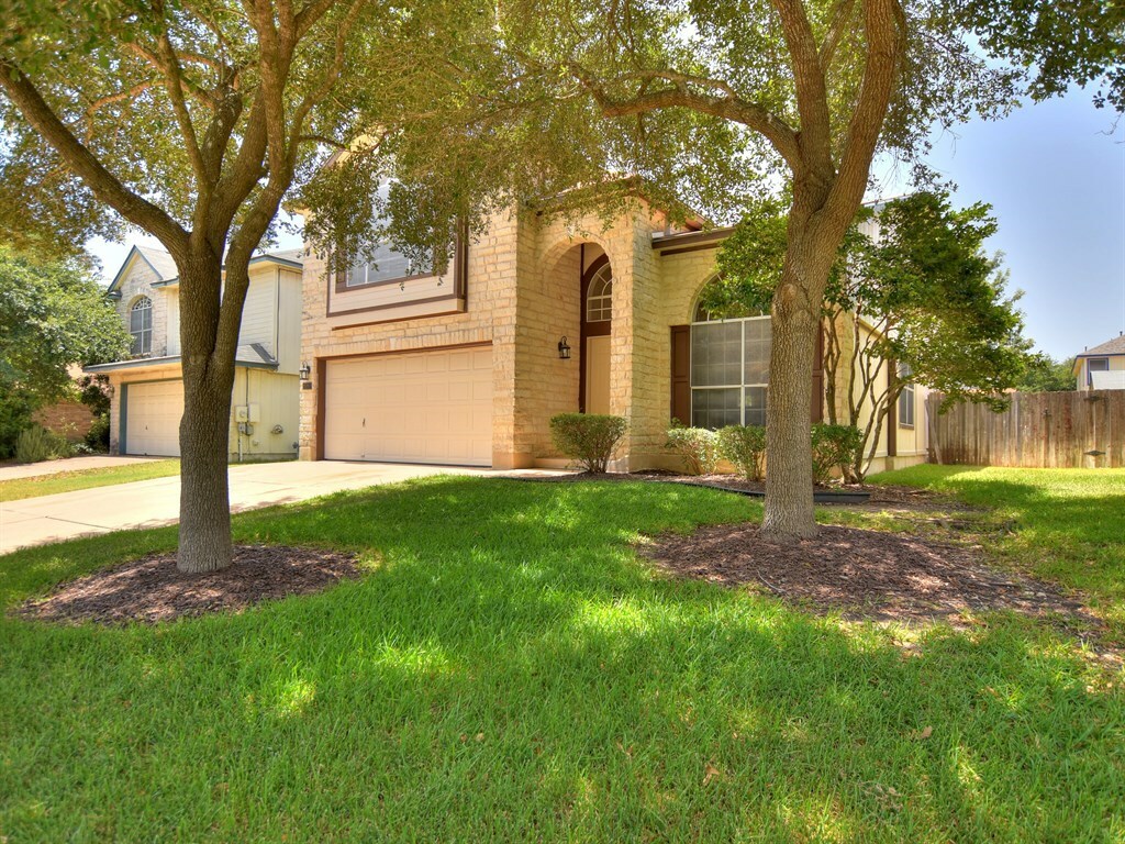 Property Photo:  825 Whitehall Drive  TX 78660 