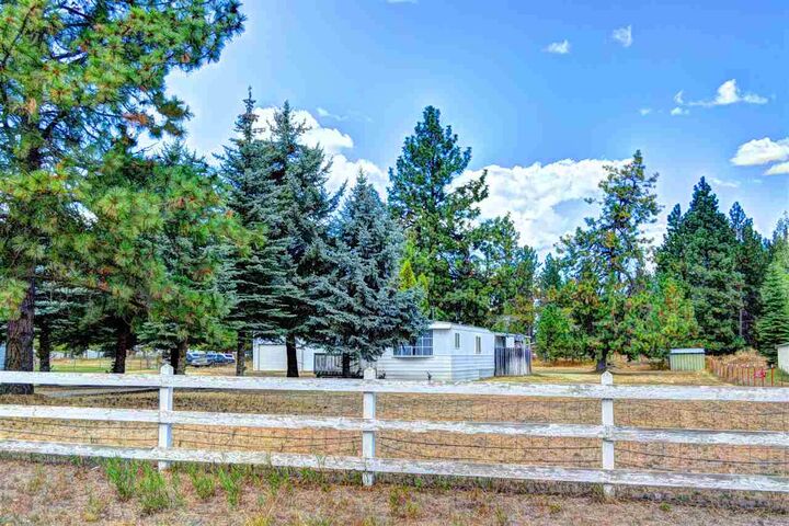 1814 W Arabian Ave  Colbert WA 99005 photo