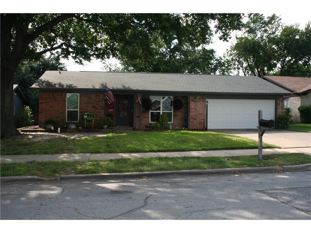 Property Photo: 3421 Cardinal Lane TX 75062