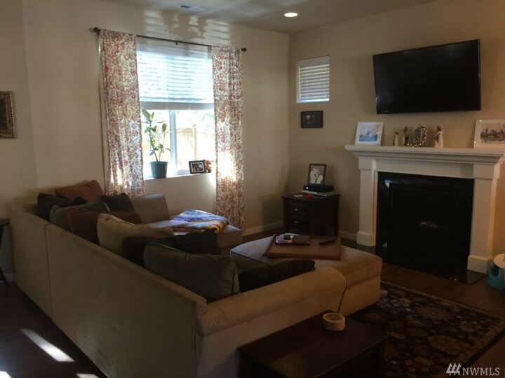 Property Photo: 1880 Claret Lp NW WA 98370