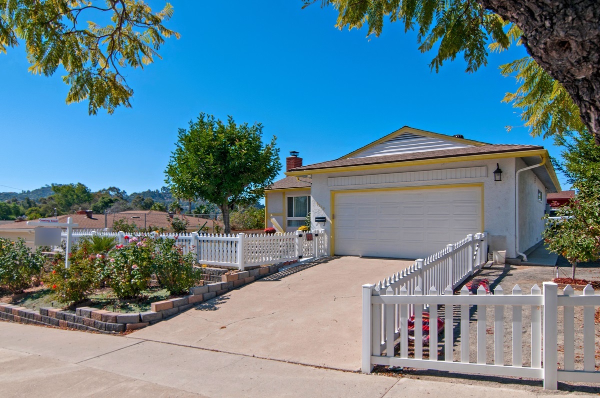 Property Photo:  9565 Gregory  CA 91942 