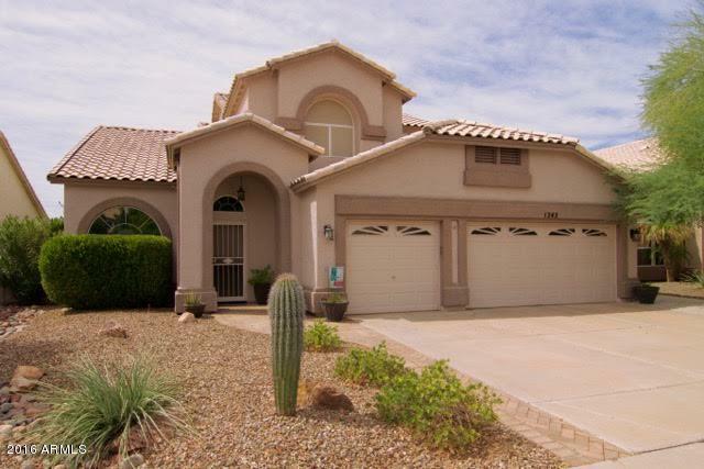 Property Photo:  1242 N Jackson Street  AZ 85233 